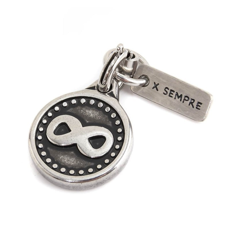 Charm infinito