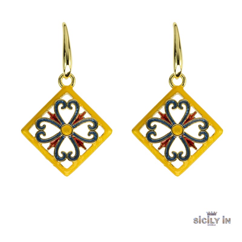 ORECCHINI IN METALLO ANALLERGICO CON 1 CHARM