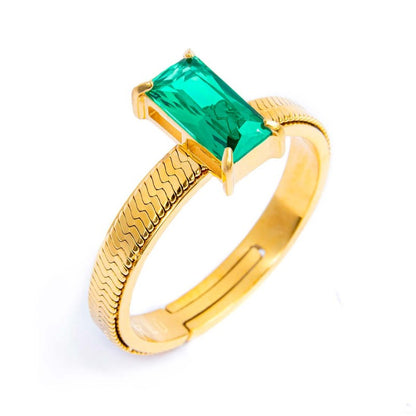 Anello con zircone baguette