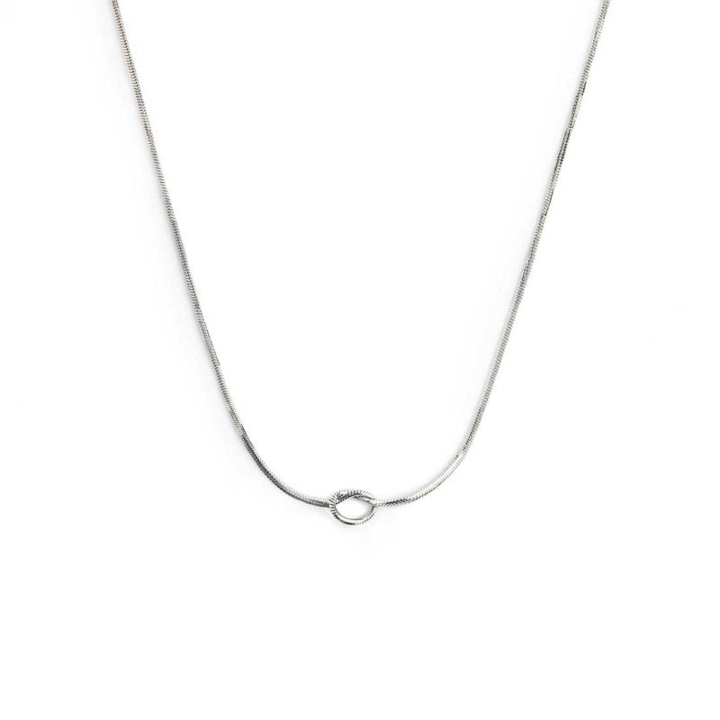 Collana con nodo catena snake