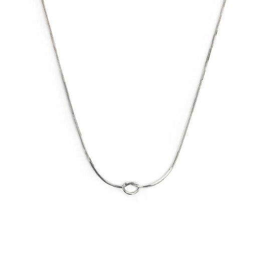 Collana con nodo catena snake